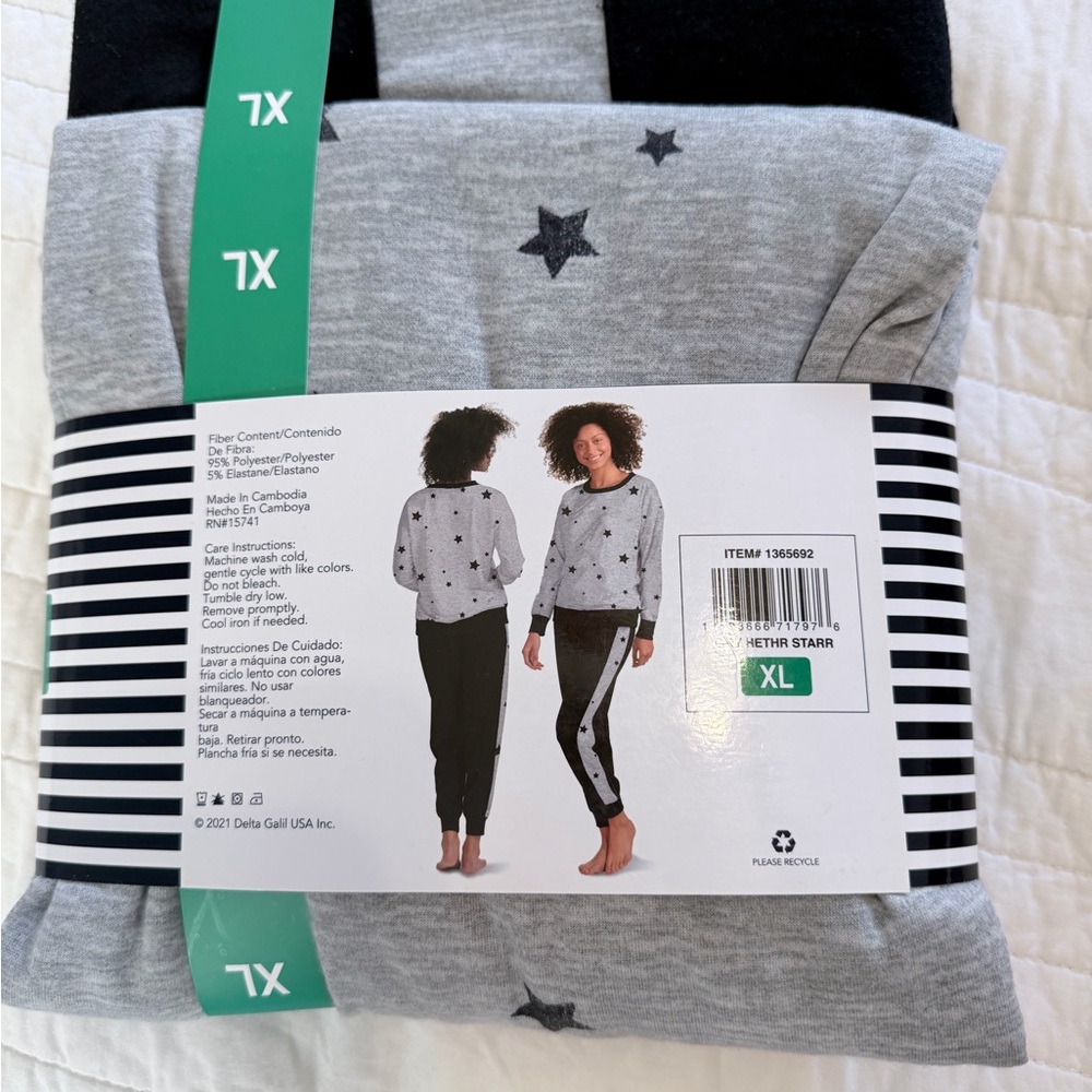 Splendid Gray and Black Star Pajama Set